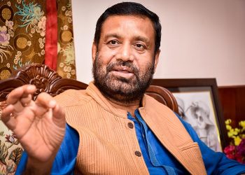 स्वदेश फर्कन चाहने नेपालीलाई सरकारले सहयोग गर्नुपर्छ :  नेता निधि