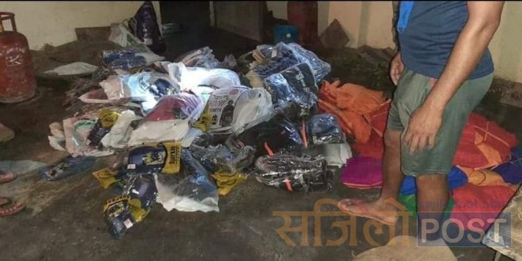 सिरहाको आभेनगरको अस्थाई सशस्त्रको प्रहरीद्धरा अबैध सम्मान बरामत