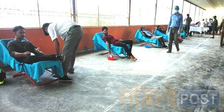जनकपुरधाम उप–महानगरपालिका वडा नम्बर ७ को आयोजनामा शनिवार रक्तदान कार्यक्रम सम्पन्न (फोटो फिचर )