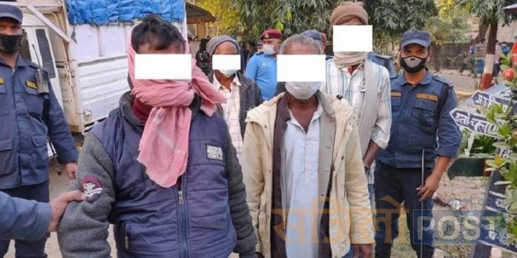 प्रदेश २ : इज्जत जाने डरले बुवाले नै आफ्नो छोरीलाई हत्या गर्न लगाएको खुलासा, बाबुआमासहित ७ जना पक्राउ