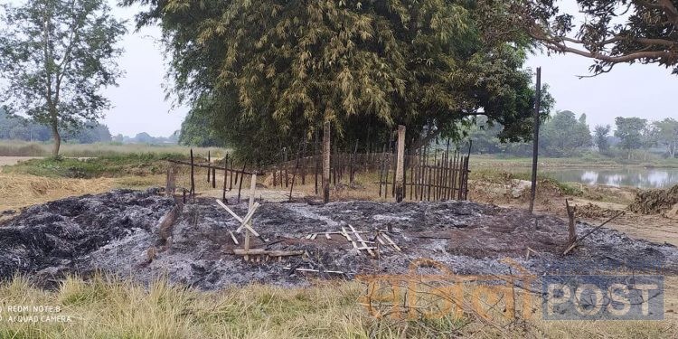 सिरहाको सुखीपुरमा विद्युतको तार सर्ट भई आगलागी हुँदा लाखौंको क्षति