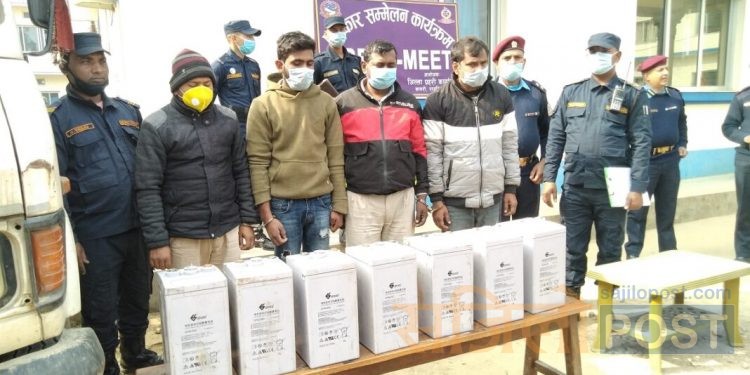 नेपाल टेलिकमको टावरमा जडान गरिएको ब्याट्रि लुटपाटमा संलग्न ४ जना पक्राउ