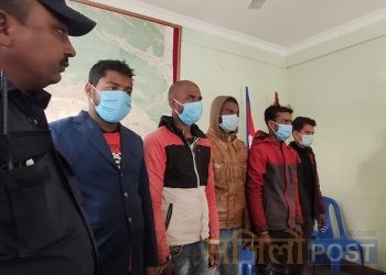 विभिन्न ठाउँबाट ६ वटा मोटरसाइकल चोरीमा संलग्न रहेको आरोपमा ५ जना धनुषा प्रहरीद्वारा पक्राउ