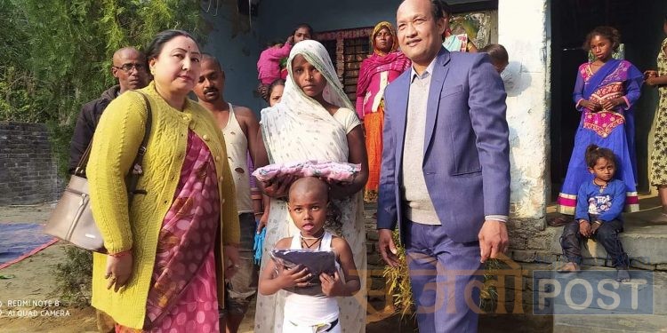 अभिभावक गुमाएका परिवारलाई आर्थिक संकट परेपछि कांग्रेस नेता चौधरीको सहयोग