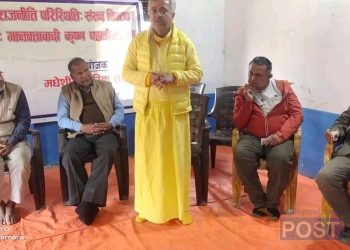 प्रधानमन्त्री केपी ओली स्ट्यान्डर्ड कमडियन हुन: कृष्ण पहाडी