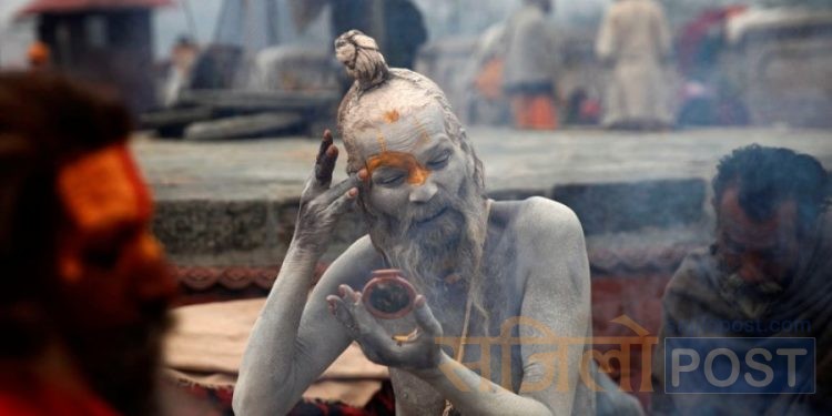 महाशिवरात्रिमा नागा बाबालाई निर्वस्त्र रहने अनुमति