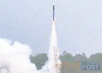 नेपाली विद्यार्थीले बनाएको गरिड रकेट डेढ सय मिटरमाथिबाट धनुषामा प्रक्षेपण