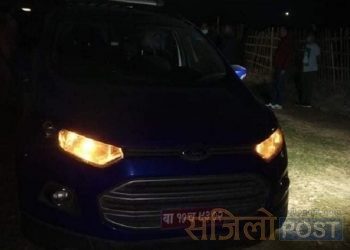 सिरहाको लहानमा डकैती गरि लुटेराहरुले लगेको गाडी सिरहाको बेल्हामा फेला
