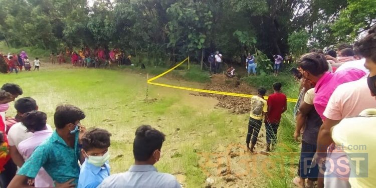 महोत्तरीमा खेतमा पुरिएको अवस्थामा महिलाको शव फेला,शव सुजिताको रहेको आशंका