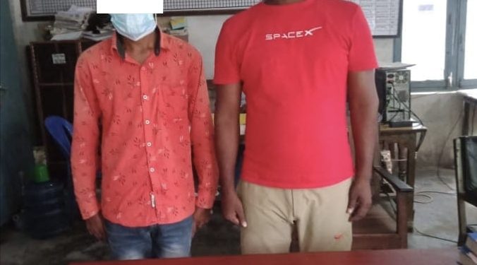 रौतहट : स्रोत नखुलेको १ लाख ८३ हजार भारतीय रुपैयाँसहित २ जना प्रहरीको नियन्त्रणमा