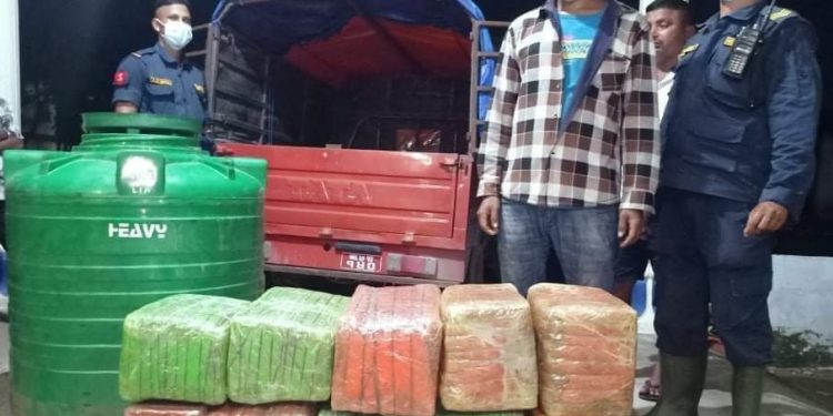 जनकपुरबाट भारी मात्रामा गाँजासहित एक युवक प क्रा उ