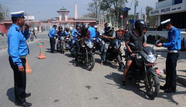 प्रदेश २ : एक महिनामा सवारी दुर्घटनामा ३५ जनाको ज्यान गयो, २१ हजारभन्दा बढी सवारी साधन कारबाहीमा