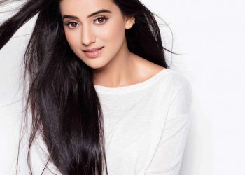 भोजपुरी फिल्मकी लोकप्रिय अभिनेत्री अक्षराका विवादित क्षण