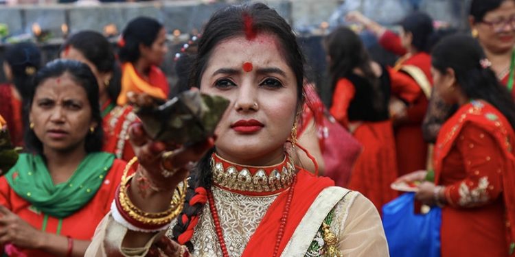 पुरुष र महिला दुवैले गर्नुपर्ने तीज व्रत