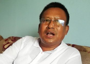 इटहरीका मेयर चौधरीले ‘यो आइमाईलाई कसले भित्र छिरायो, बाहिर-बाहिर’ भनेपछि . . .