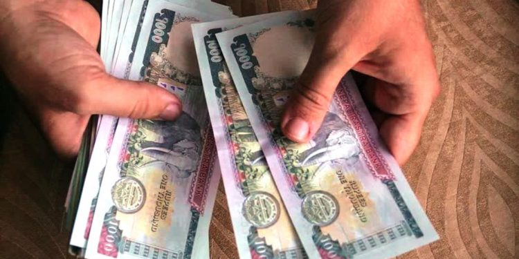 सरकारले दशैंअघि नै गरिब तथा विपन्न परिवारलाई १० हजार रुपैयाँ राहत दिने, कार्यविधी तयार हुँदै