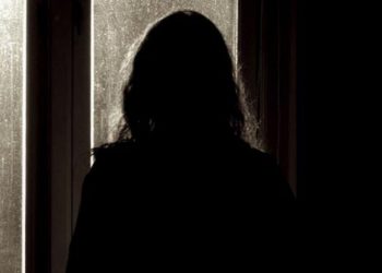 १३ वर्षमा भारतको कोठी पुर्‍याइएकी बालिका सात वर्षपछि घर फर्किंदा …