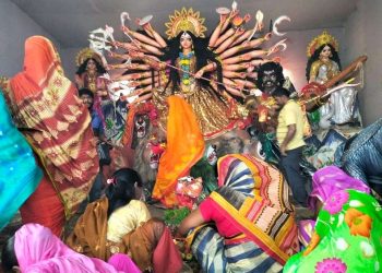 आज महाअष्टमी  सप्तरीको बोदे बर्साईन सहित शक्तिपीठहरुमा श्रद्धालु भक्तजनको घुइँचो