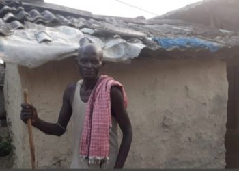 महोत्तरीमा आरकेस्ट्राको घट्नाले मुसहर वस्तीमा लुटपाट, डराएका स्थानीय गाउँ छोडेरै भागे,एक किशोरी बेपत्ता