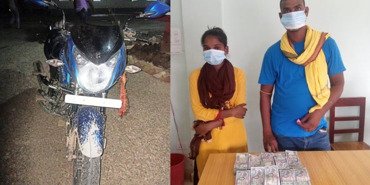 महोत्तरीबाट स्रोत नखुलेको १० लाख रुपैयाँसहित दुई जना प क्रा उ