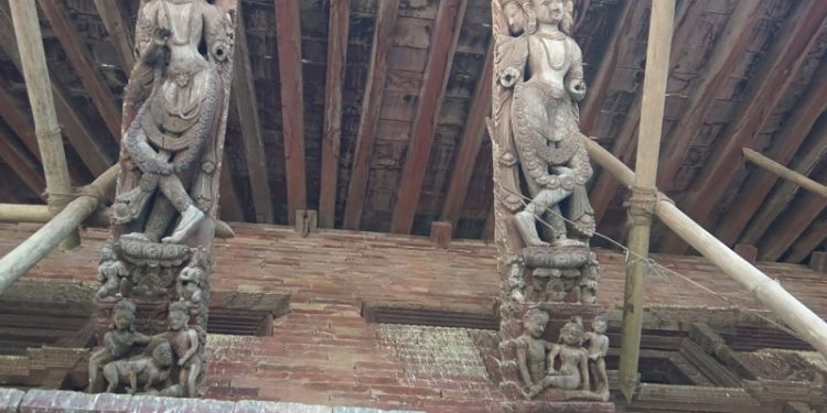 कामुक यौ न उ त्तेजना सहितको आसनका चित्र किन राखिन्छ मन्दिरमा ?