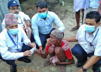 सप्तरीका सिडिओले ७३ वर्षीय बौवालाललाई घरमै पुगेर दिए नागरिकता