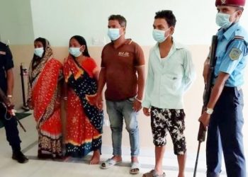 महोत्तरीमा बोक्सीको आरोपमा एक महिलालाई कपाल खौरिएर मलमूत्र खुवाएको आरोपमा ४ जना पक्राउ
