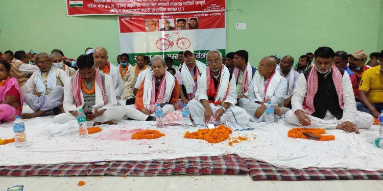 बिभेद अन्तय हुनुपर्ने : लोसपा अध्यक्ष महन्थ ठाकुर