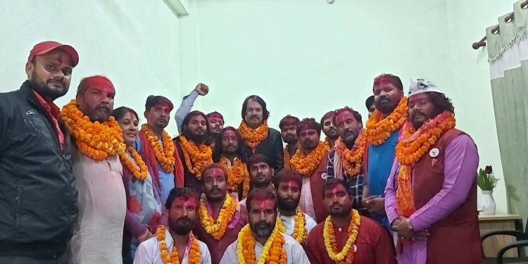 कर्मचारीलाई दु र्व्यवहार गर्ने जनमत पार्टीका १७ कार्यकर्ता धरौटीमा रिहा