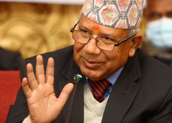 मंसिर ७ गते जनकपुरधाम र मंसिर ८ गते सिरहाको लहान आउँदै माधव नेपाल