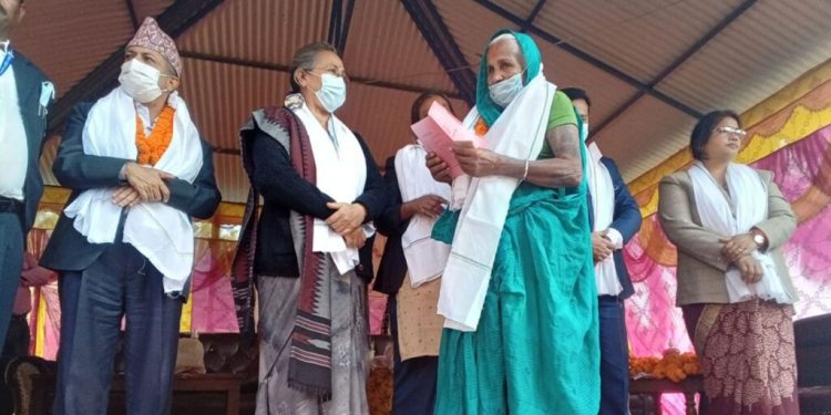 सप्तरीका सुकुमबासीले धमाधम पाउन थाले लालपुर्जा