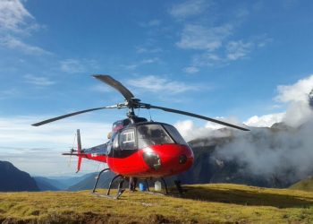 प्रदेश २ मा हिन्दी फिल्मको प्रभाव : गाउँकै विहेमा पनि हेलिकोप्टर चार्टर्ड