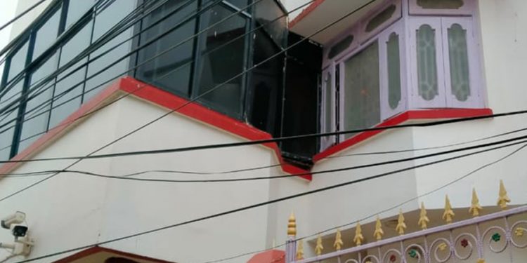 मधेश प्रदेशका मुख्यमन्त्रीको घरमा ढुंगा प्रहार