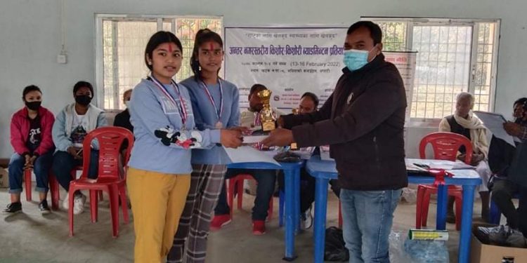 सप्तरीको खडक नगरपालिकामा अन्तर नगरस्तरीय किशोर–किशोरी ब्याडमिन्टन प्रतियोगिता आज सम्पन्न