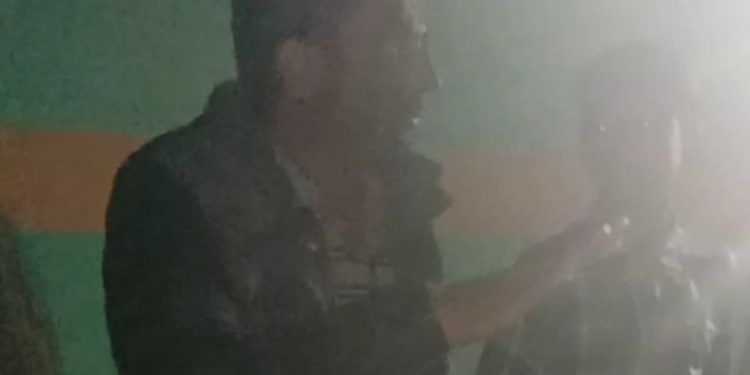 छात्रालाई यौ न दु र्व्यहार गरेकाे आरोपमा प्रिन्सिपल प क्राउ