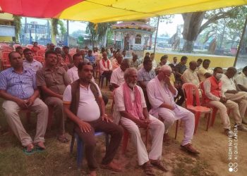 लहानको लक्ष्मण ललिता माध्यमिक बिधालयमा ४ कोठे पक्की भवनको मेयर साह द्वारा शिलान्यास