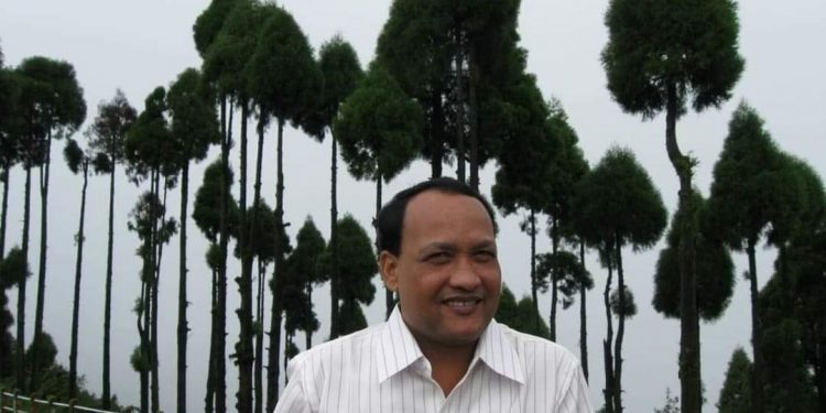 सिरहाको लहानमा काङ्ग्रेसबाट महेश चौधरीले पाए मेयरको टिकट लहानमा काङ्ग्रेसको माहोल तातिदै