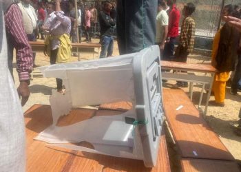 सप्तरीको डाक्नेश्वरीमा मतदान अधिकृत कु टिए, मतपेटिका पनि तो डफोड