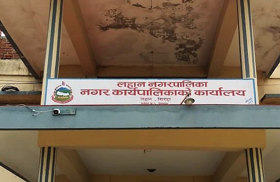 लहान नगरपालिकामा मतगणनाका अझै सुरु हुन सकेन,सर्वदलित वैठकमा निर्वाचन अधिकृतमाथि लाञ्छना लगाएपछि अधिकृत वेहोस