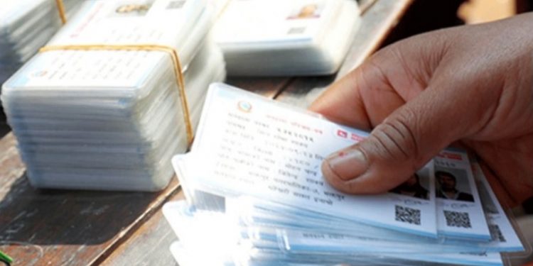 स्थानीय तह चुनाव : नयाँ मतदाताले कहाँ र कहिले पाउँछन् परिचयपत्र ?