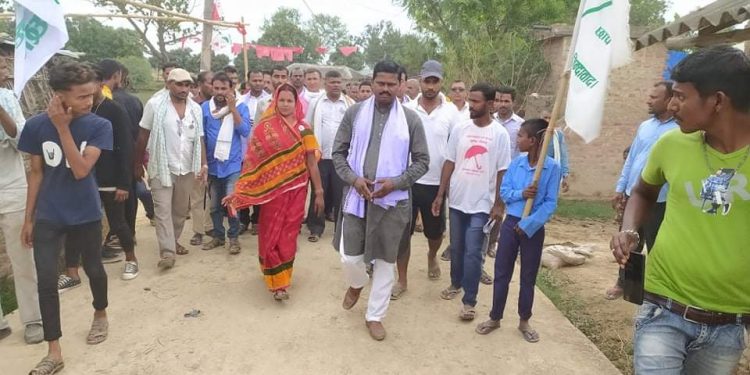 सिरहाको बरियारपट्टीको जनताको भावना अनुरुप काम गरेको छु: सन्तोष महतो