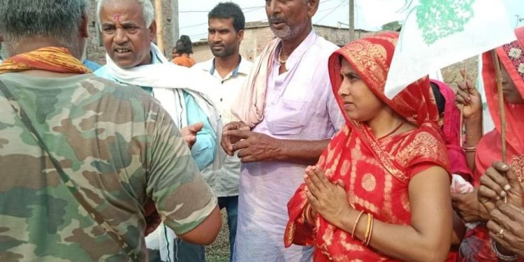 सिरहाको भगवानपुरमा राजनीति दलहरु भोट माग्नमा ब्यस्त