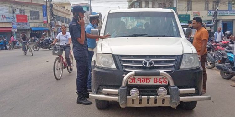 जनकपुरधाममा विदाका दिन चलाएका सरकारी गाडी नियन्त्रणमा