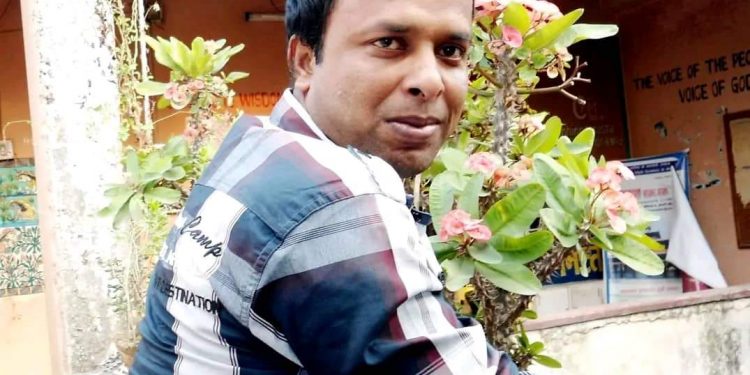 सप्तरी : सामाचार संकलन गर्ने क्रममा सञ्चारकर्मी भूषण कुमार सिँहलाई प्रहरीद्वारा दुर्व्यवहार,दुर्व्यवहार गर्ने प्रहरीमाथि कारबाहीको माग