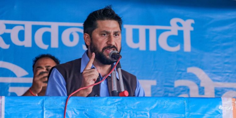 पुर्व पत्रकार रवि लामिछाने चितवन-२ बाट ३४ हजारको फराकिलो मतान्तरले विजयी