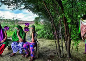 छोरी-श्रीमतीका लागि घरका पुरुषले ल्याउँछन् ग्राहक ,यसरी हुन्छ घरभित्र ‘वे श्या वृत्ति’