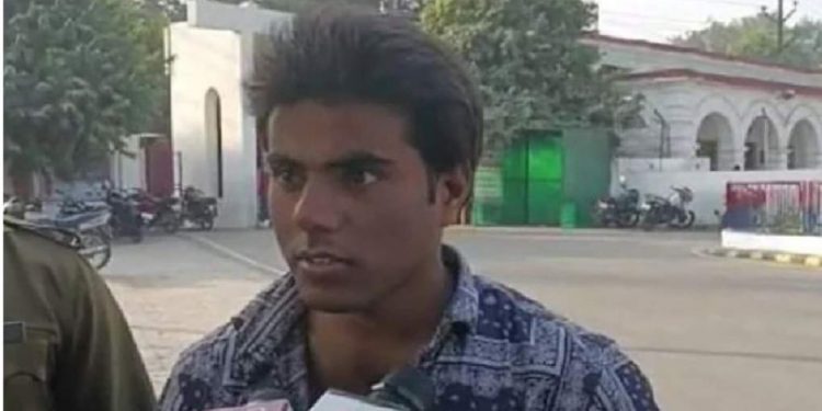 लेडी डाक्टरलाई मन पराएका यी युवकले बिरामी बनेर हरेक दिन अस्पताल पुग्थे , १५ औं दिनमा परे फन्दामा….