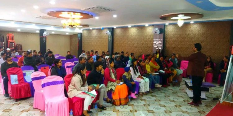 रियलायन्स लाईफ इन्स्योरेन्स लिमिटेड लहान शाखाद्वारा अभिकर्ता प्रशिक्षण कार्यक्रम सम्पन्न