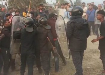 महिला ह त्या विरोधमा सिरहामा स्थानीयले गरे राजमार्ग अवरुद्ध