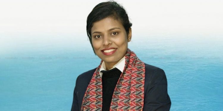 पहिलो प्रयासमै मधेशी चेली निकिता मिश्रले प्रहरी निरीक्षकमा नाम निकालेपछि